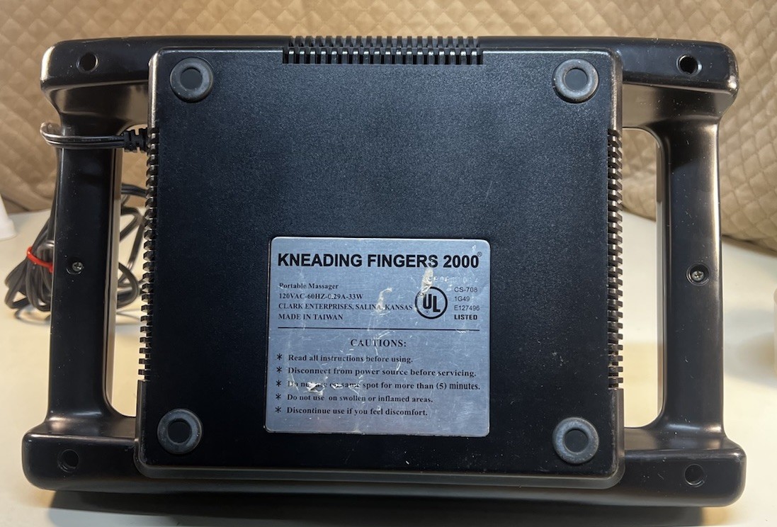 KNEADING FINGERS 2000 Portable Neck Massager Commercial Model CS-708 Tested