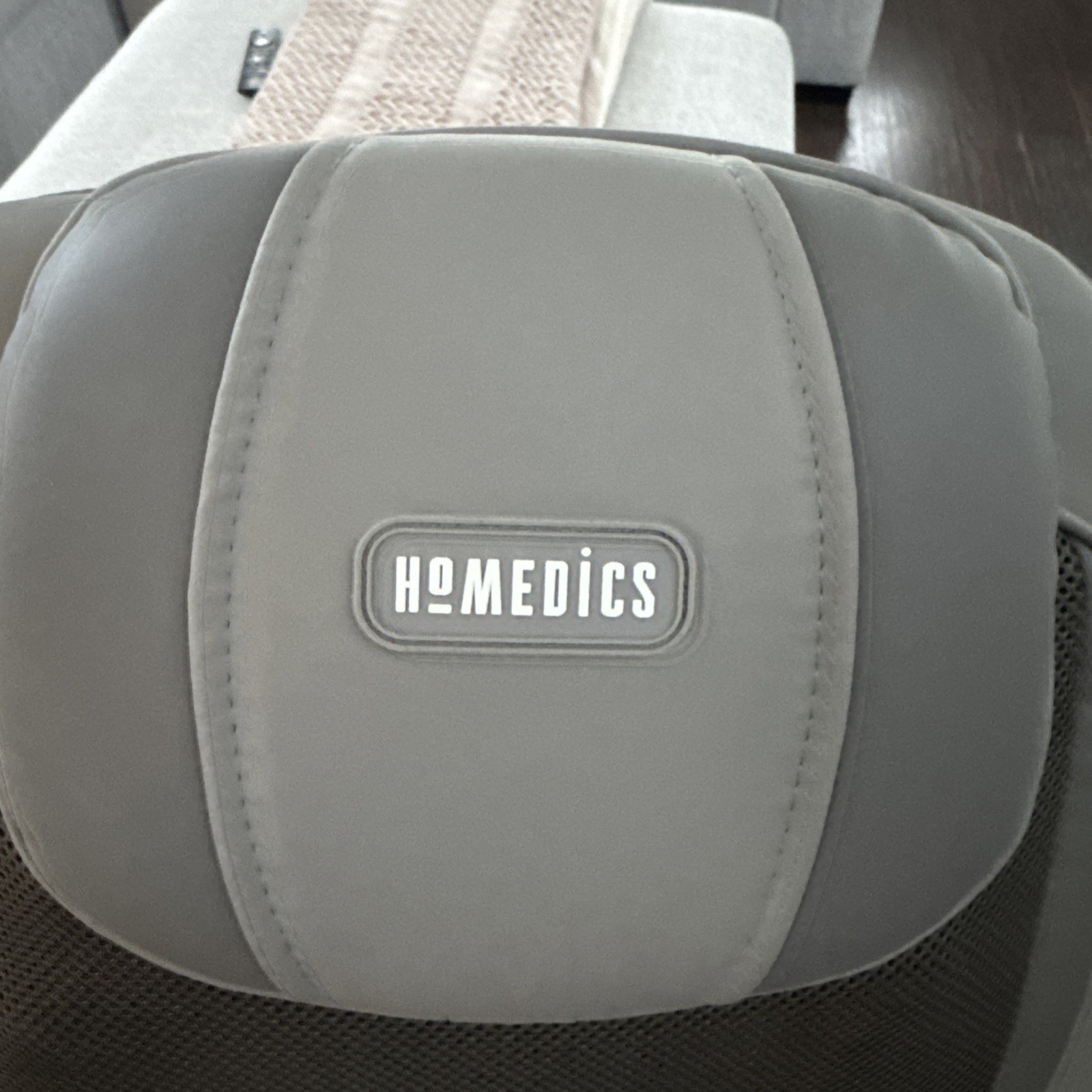 HoMedics Triple Shiatsu Pro 3D Kneading Massage Cushion w/Heat Relax Home Office