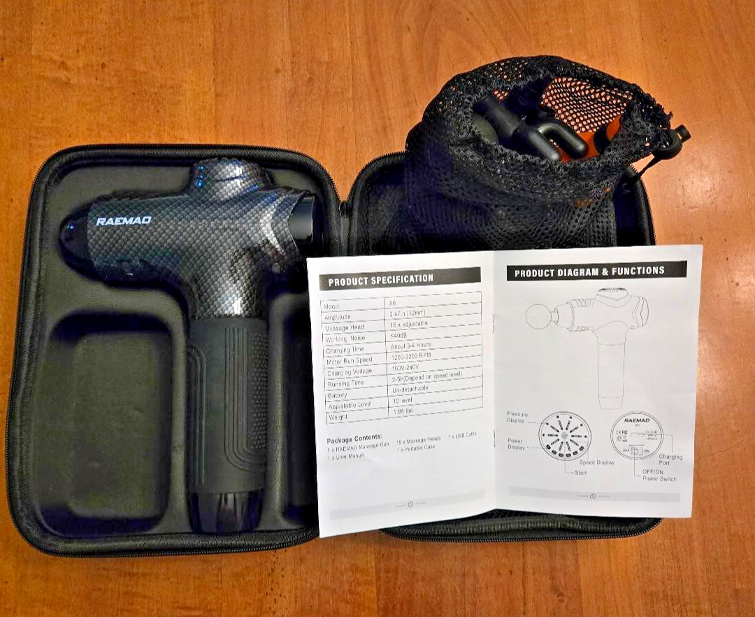 RAEMAO X6 10 speed Massage Gun w/ALL ACCESSORIES & CASE USB CHARGE USED TWICE!!