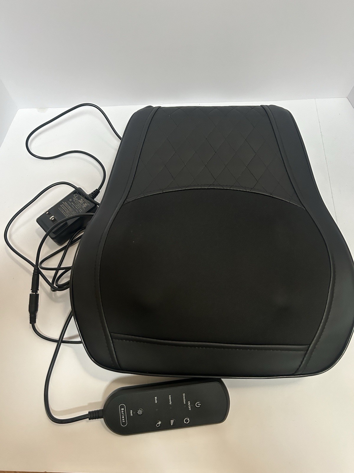 Boriwat Shiatsu Massage Cushion 4 Nodes 3-Speeds. Model: R7