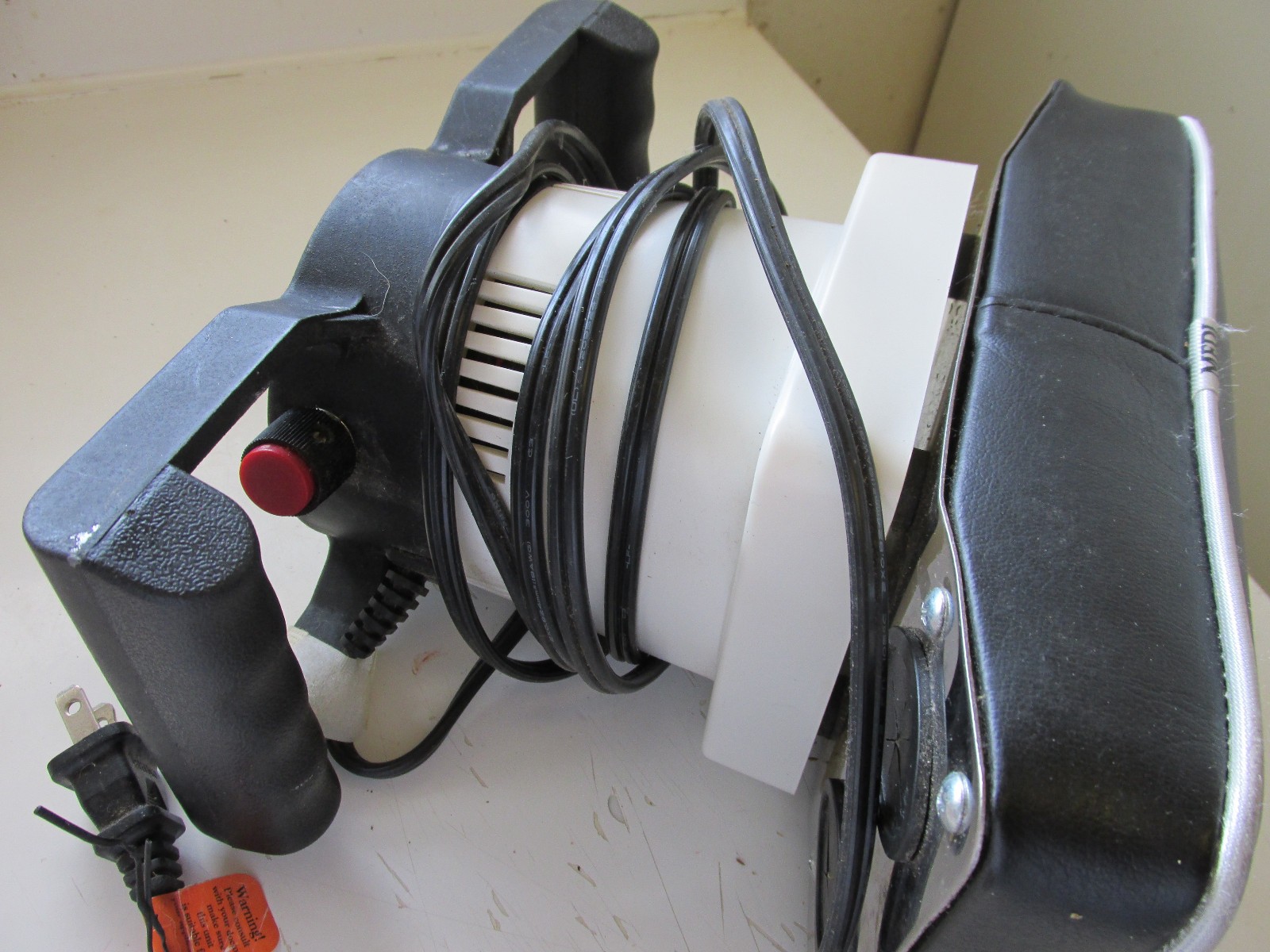 Medi Massager MMB04 Variable Speed Deep Tissue Professional Body Massager