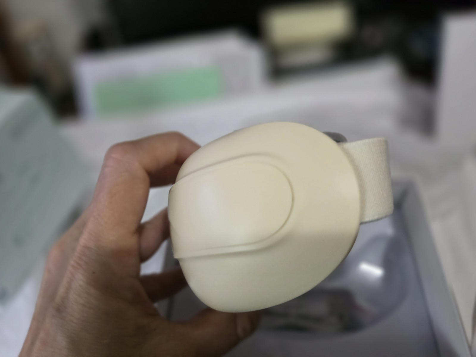 Smart Steam Eye Massager