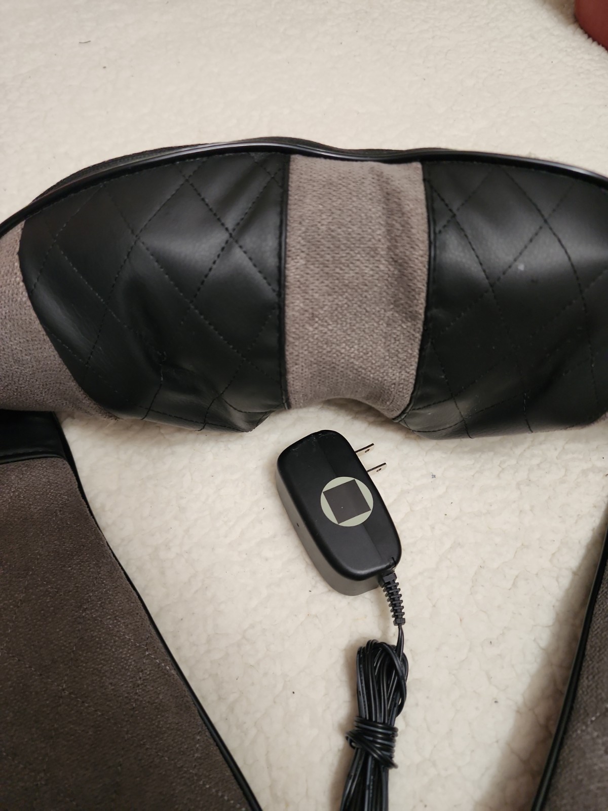 Blue Elf JH-R2 Shiatsu Neck and Shoulder Massager Black Silver China