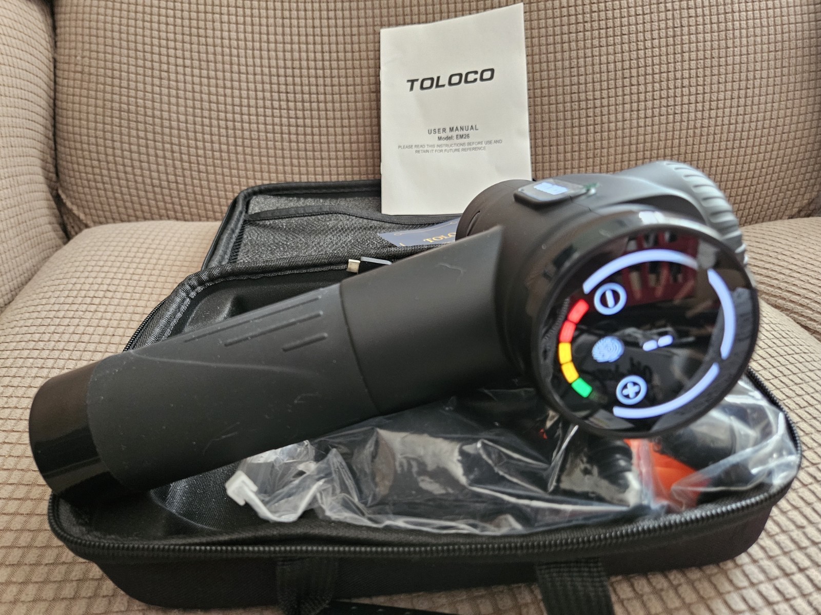 Toloco EM26 BK Handheld Massage Gun Manual 10 Massage Heads USB Cable Case 20W