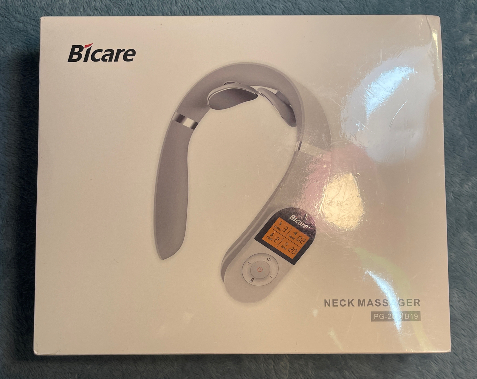 Bicare PG-2601B19 White Gray Digital Display Neck Massager With Heat NEW!