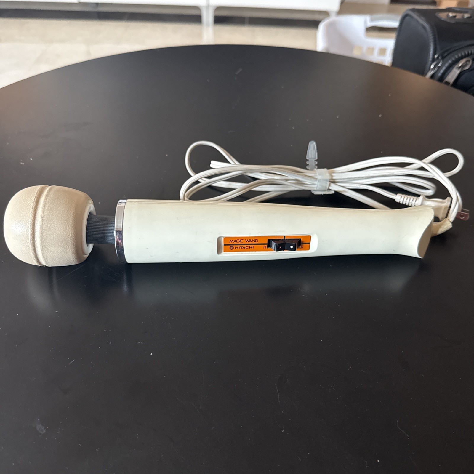 Original HV-250 Hitachi Magic Wand Vibrating Massager 2-Speed Vintage Vibratory