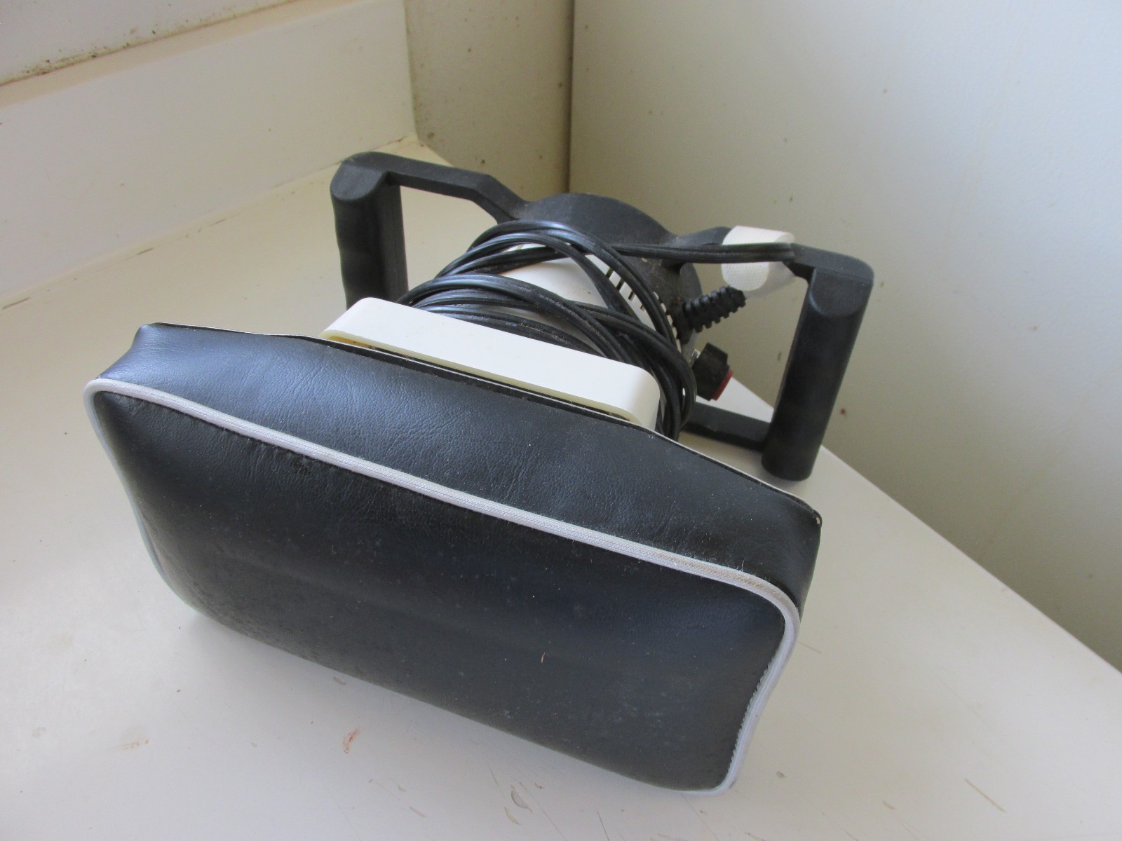 Medi Massager MMB04 Variable Speed Deep Tissue Professional Body Massager