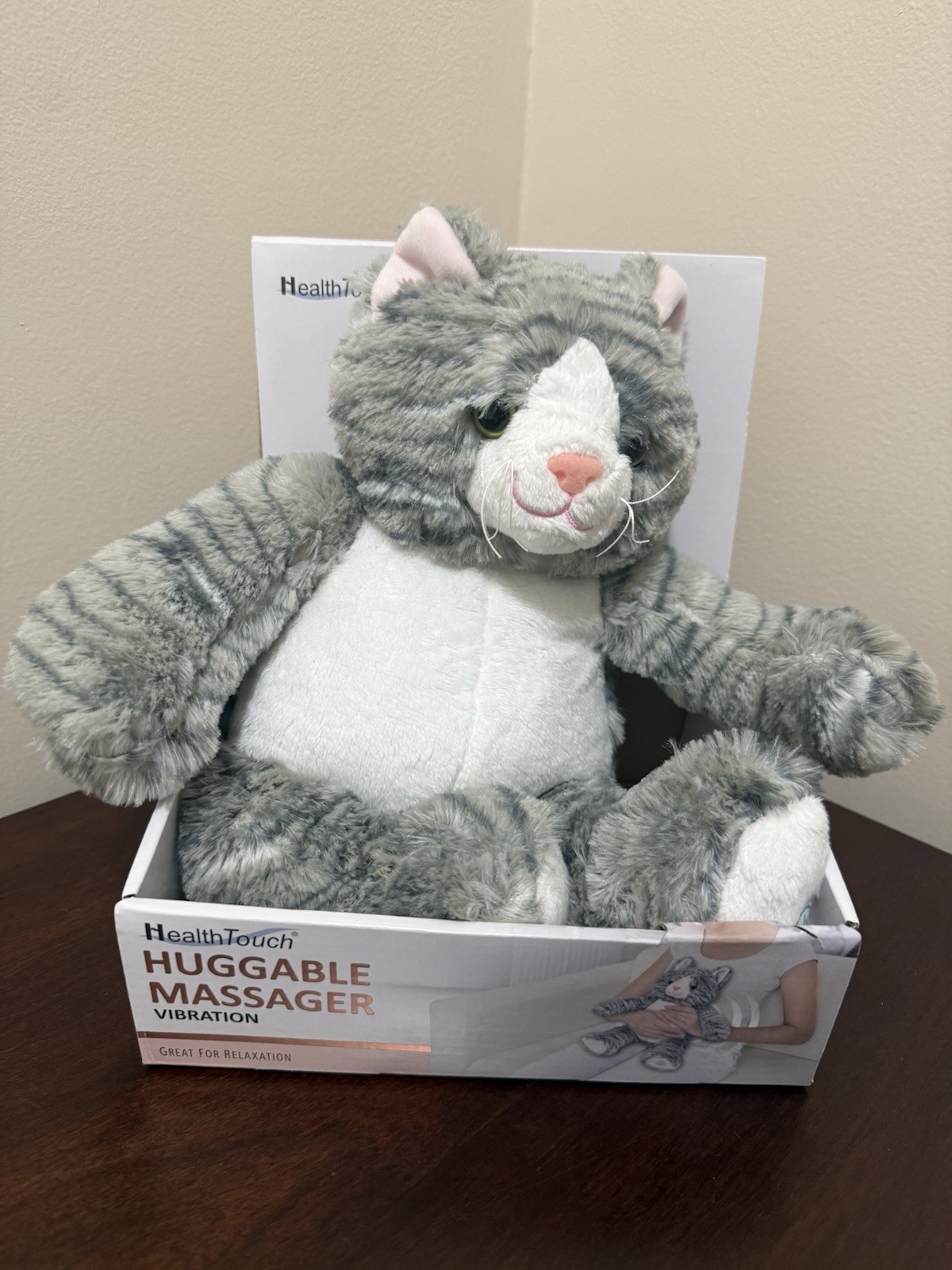 Health Touch Huggable Massager Vibration Gray Cat Battery Powered Relaxing