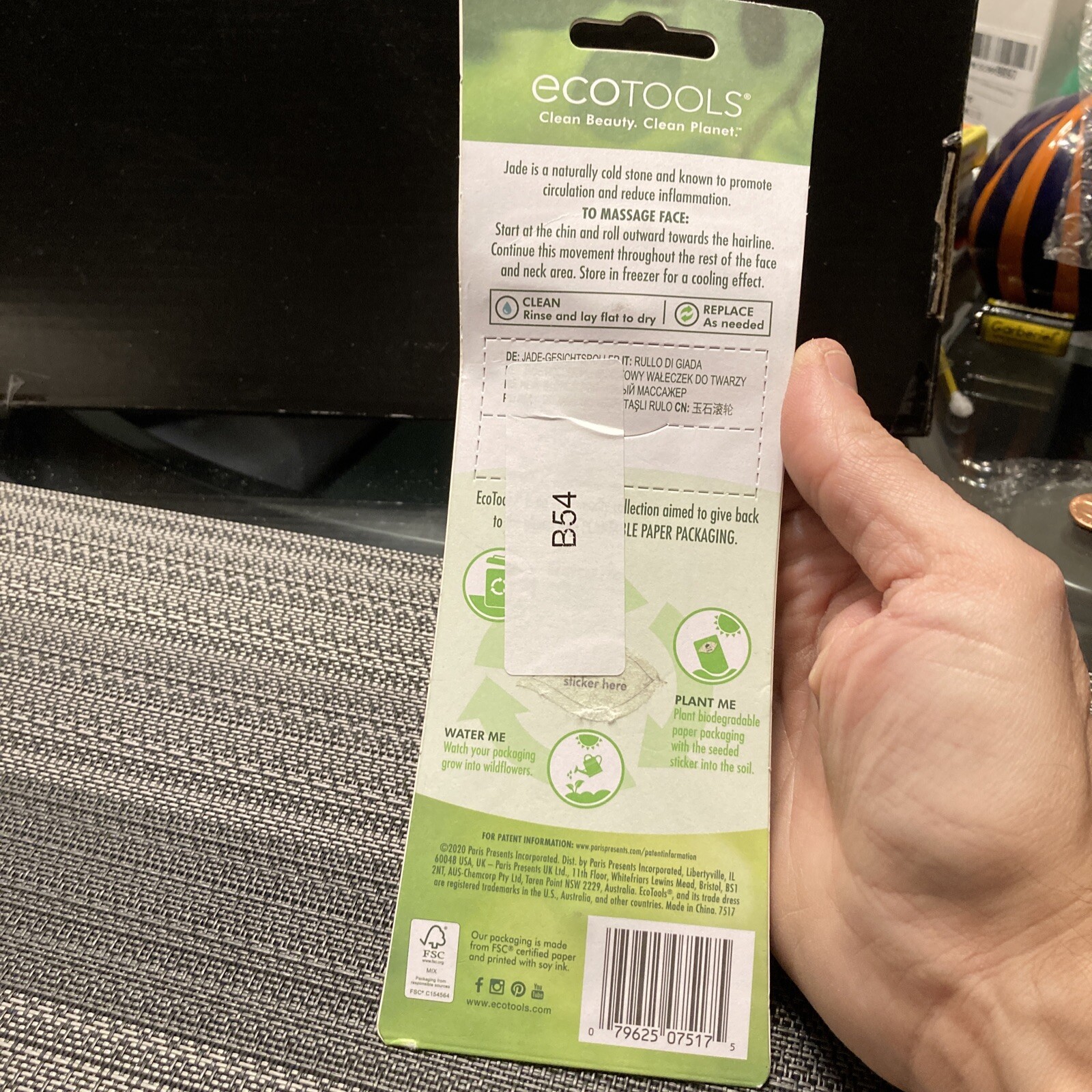 Eco Tools Jade Roller to Invigorate and Gently Massage Skin 100% Jade NEW
