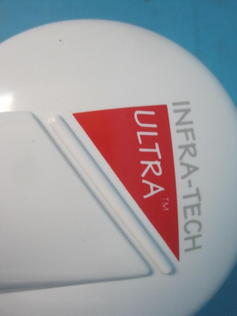 Homedics Infra Tech Ultra Deluxe Infrared Heat Massager White QB-60 W/ heads