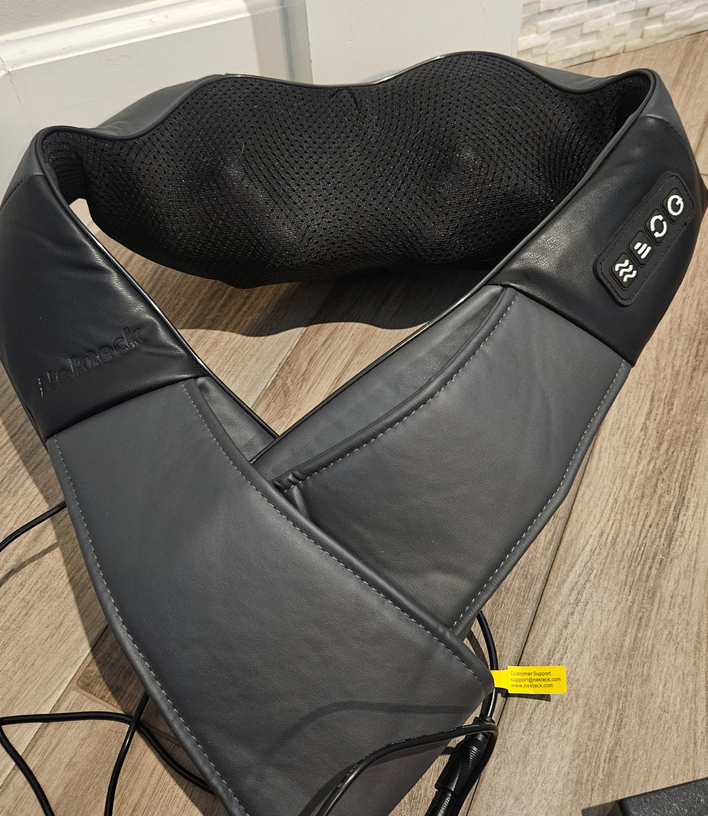 shiatsu neck and back massager with heat