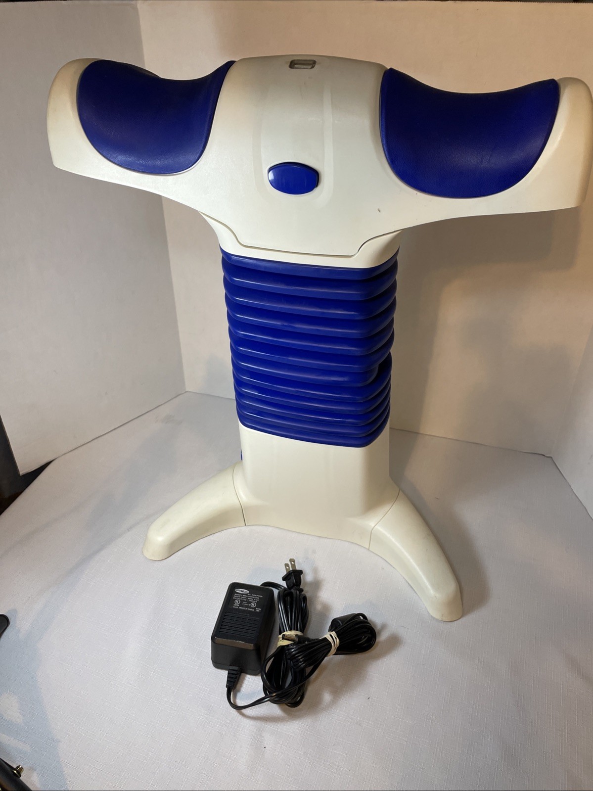 Back 2 Life Continuous Motion Massager Model BL2002 Back Pain Relief