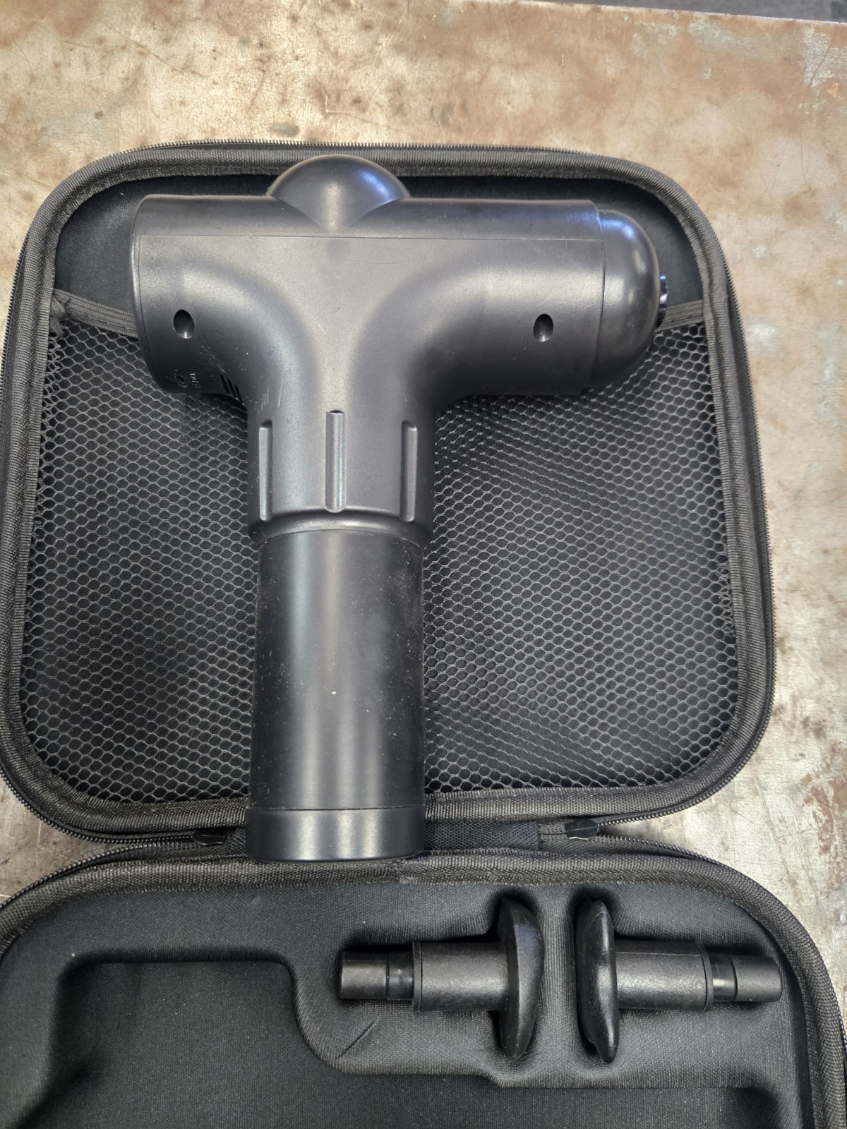 Titan Deep Tissue Massager, 3 Speeds, 6 Heads, New Charging Cable Unit, Working