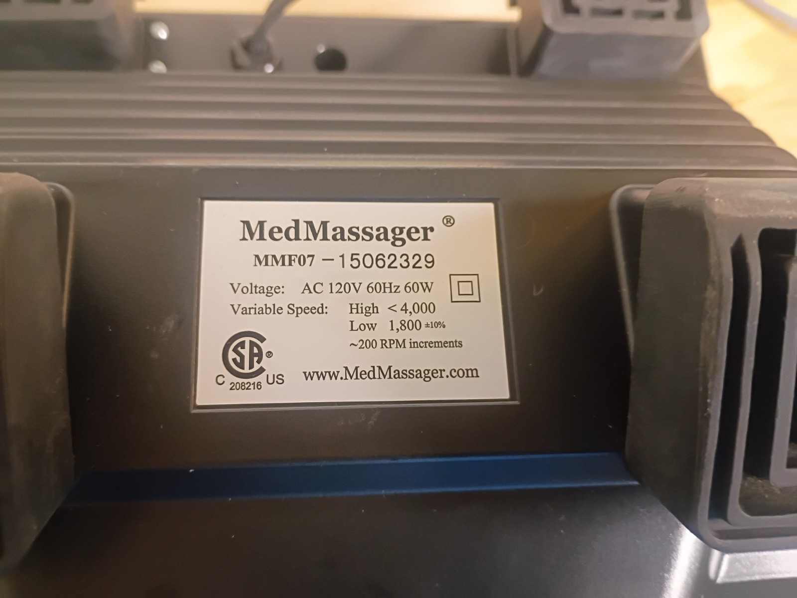 MedMassager MMF07 Therapeutic Vibrating Foot Med Massager / 11-Speed Circulation