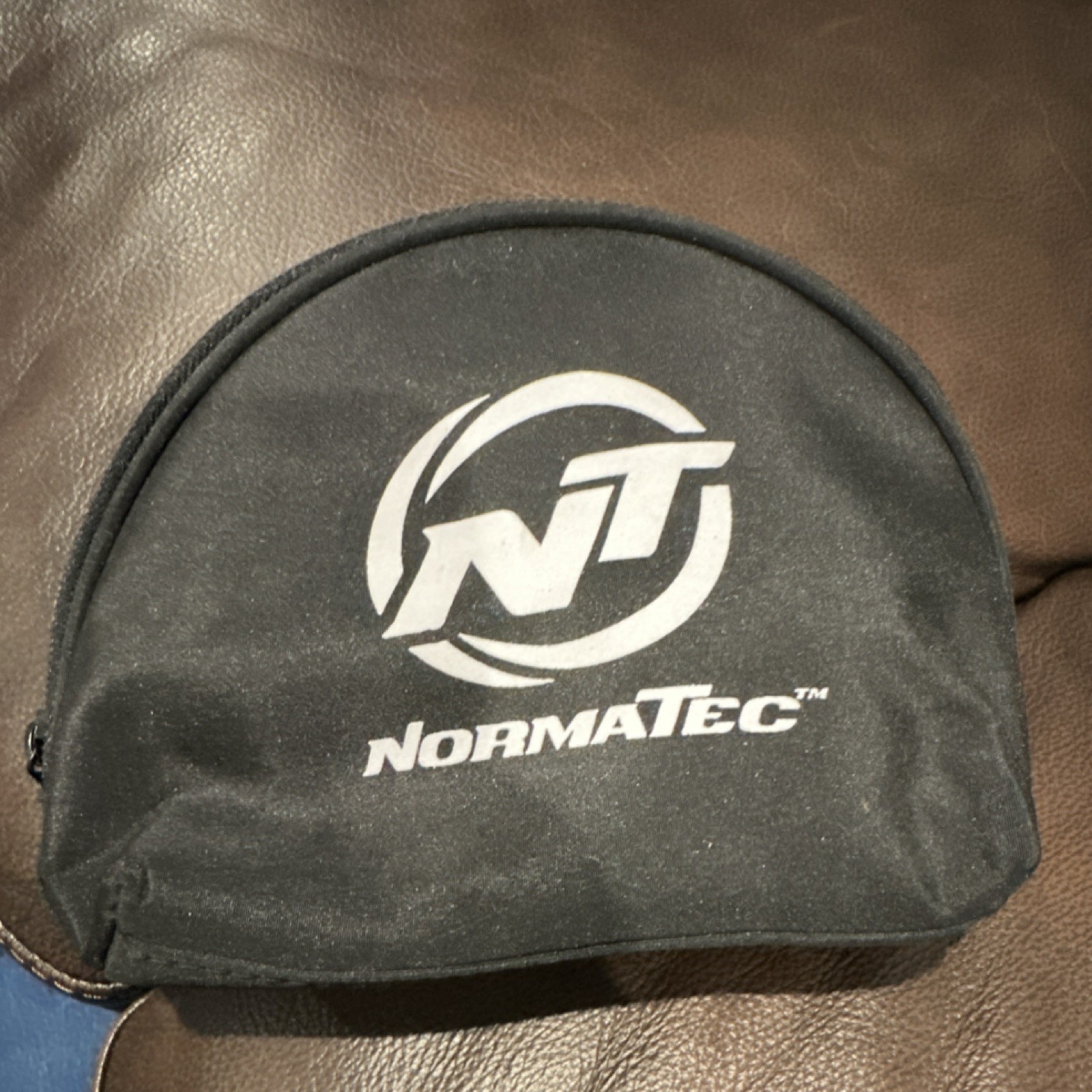 NormaTec Battery Pack Black 11.1V for Massage Recovery System with Carrying Case