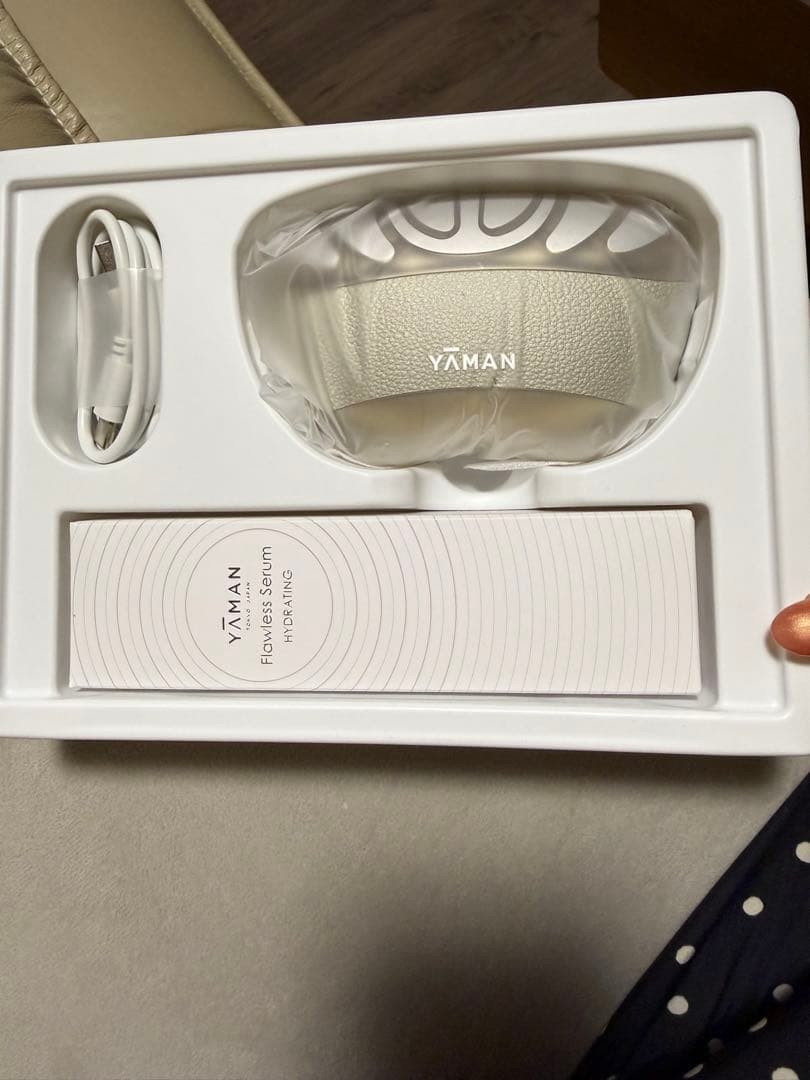 YA-MAN Liftology EMS Facial Beauty Device YJFD1N Gold Flawless Serum Japan NEW
