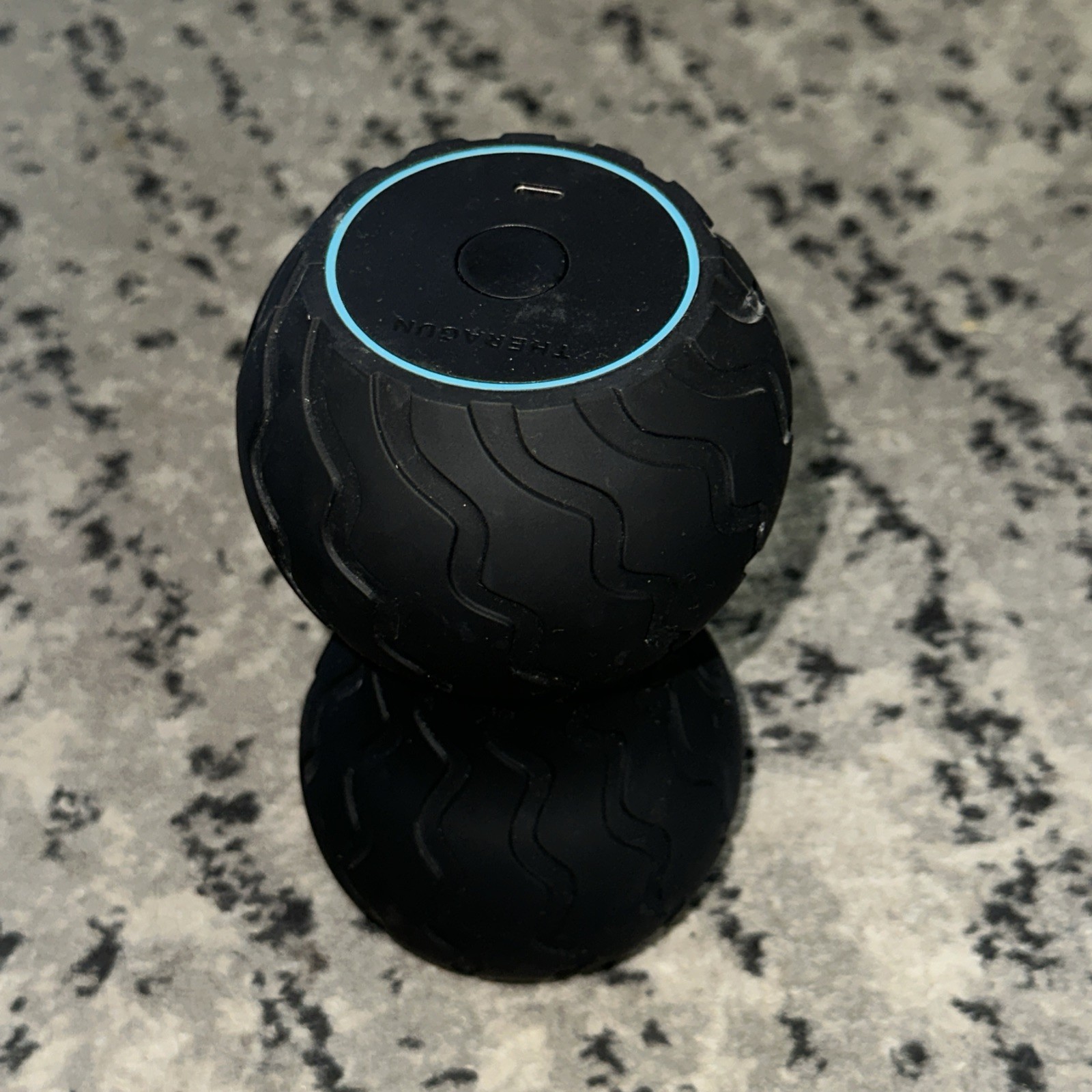 Theragun Wave Duo Vibration Roller Dual Pressure Muscle Massager