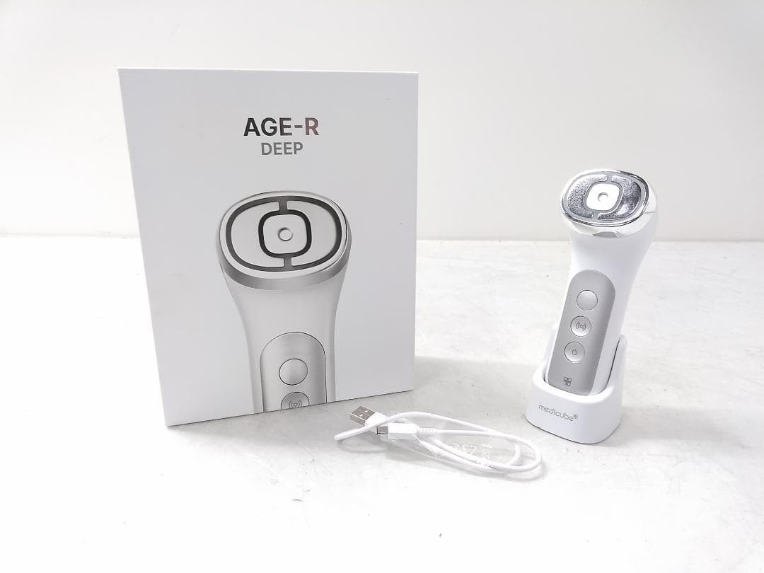 MEDICUBE AGE-R Deep Shot UssEra Beauty Anti-Aging Device Used Only 3 Times
