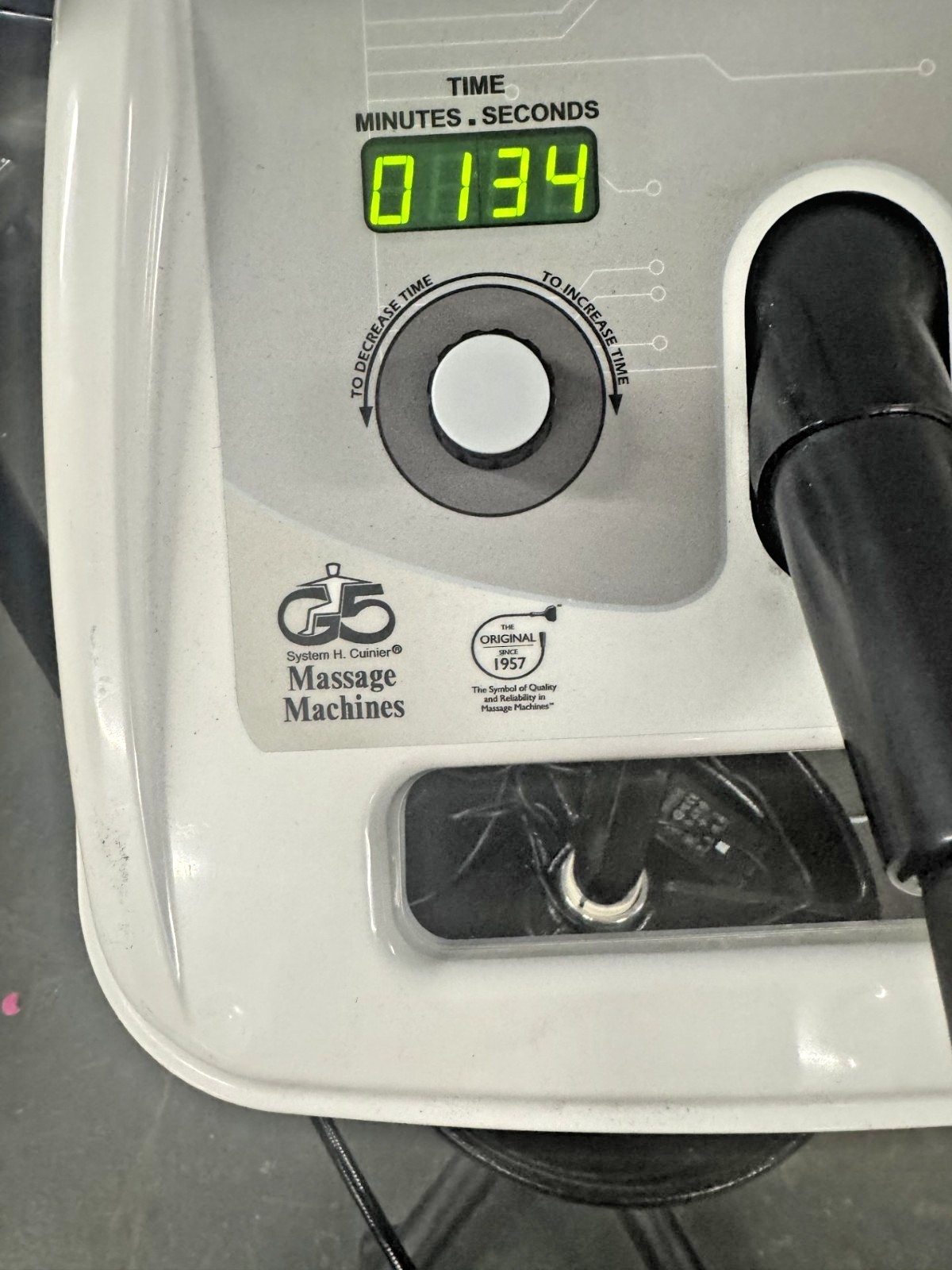 G5 Vibramatic Therapy Massager With Cart And All Massage Wands