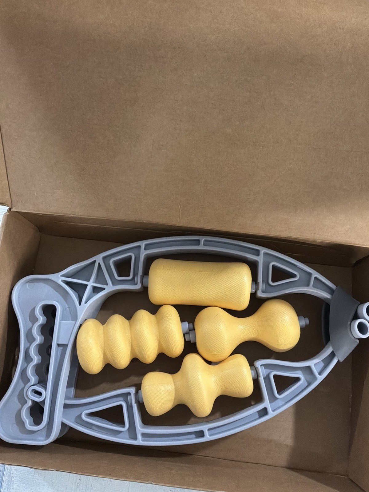 YOGAGA Trigger Point Massager Handheld 3 Heads Gray Yellow Lightweight