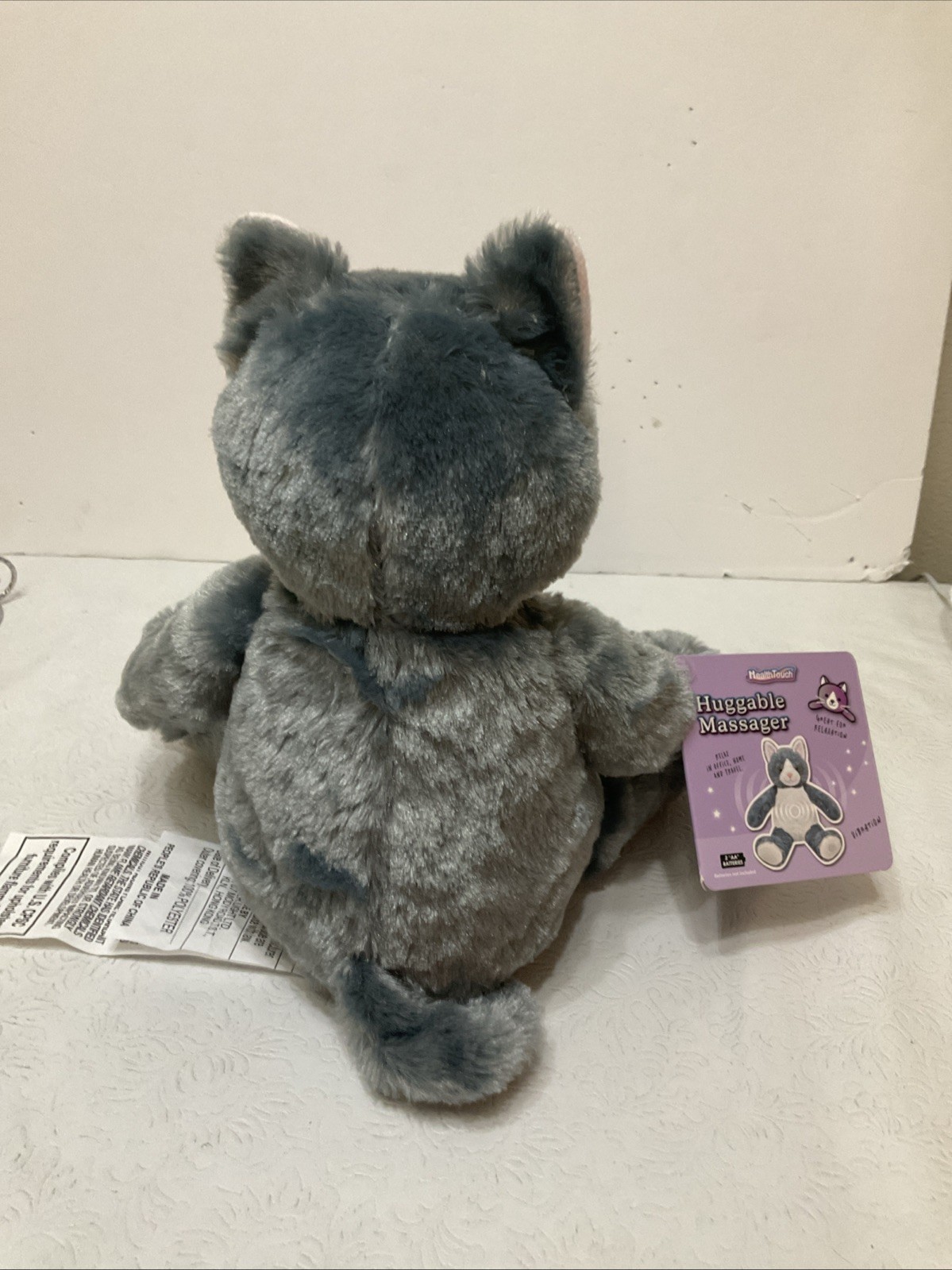 HealthTouch Huggable Massager Plush Cat Vibration Comfort Relax NEW