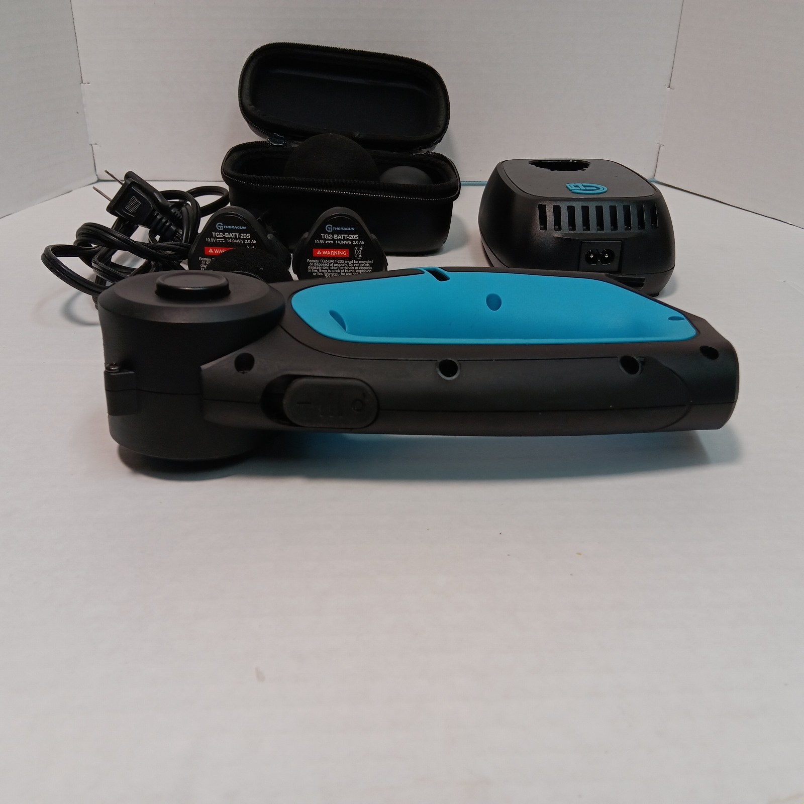 Theragun G2 Pro Massage Gun 1st Gen w/ 2 Batteries, Charger, Case & 3 Attachment
