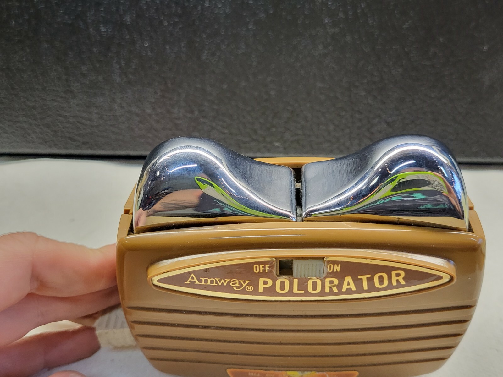 Amway Polorator Model# 100 Vibrating Neck & Body Massager Working!