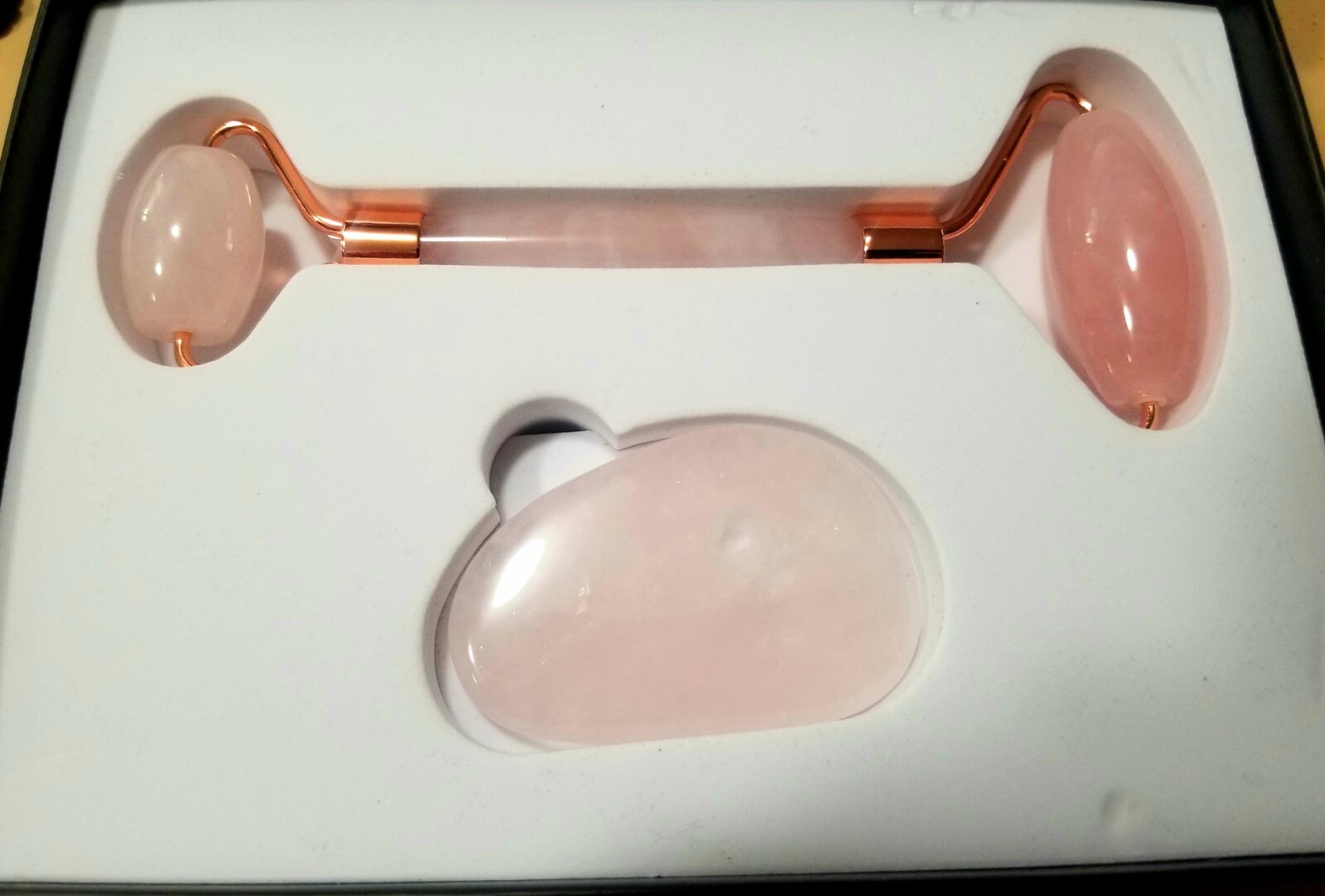 Rose Quartz Facial Massage Roller Tool & Gua Sha Boxed Set
