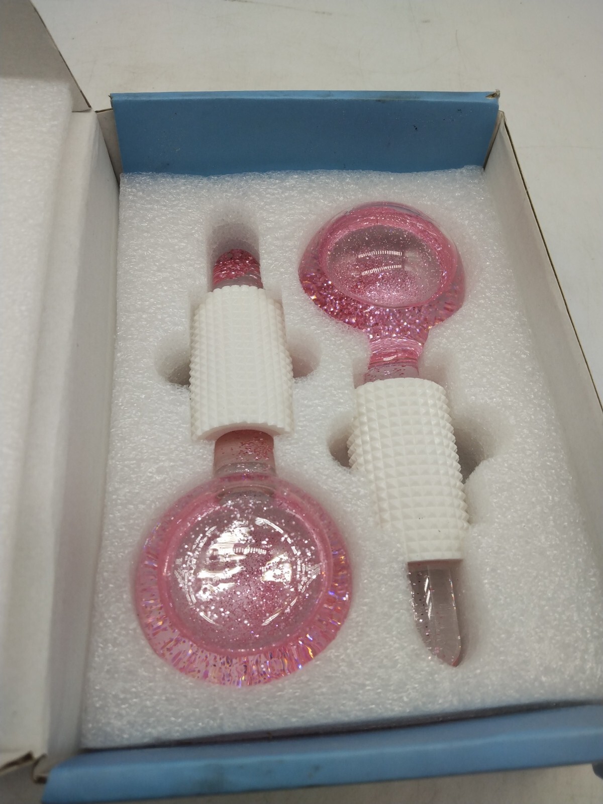2pcs Beauty Crystal Ball Facial Cooling Puck for Face and Eye Massage Massage164