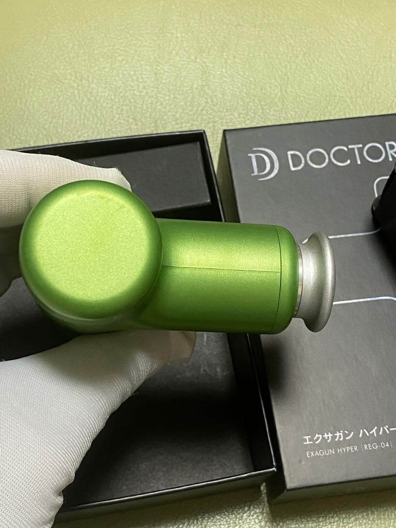 Doctor Air Exagan Hyper REG-04 Green Lightweight Compact face care Massage Used