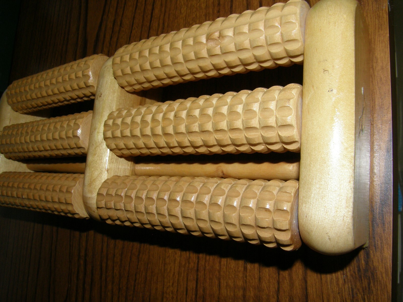 4465) Dual Wood Foot Massager Three 5″ Long x 1.5″ Diameter Rollers Each Side