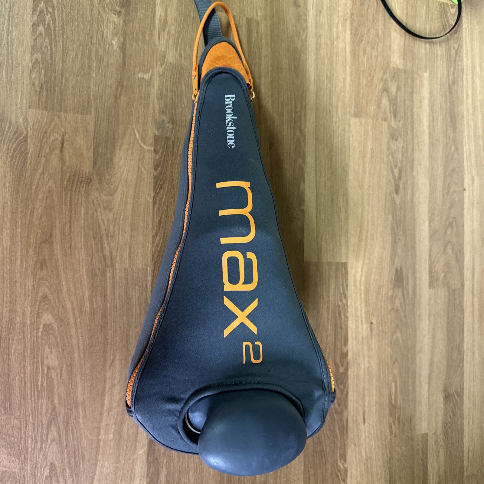 Brookstone Max 2 Dual Node Percussion Massager 3 Program 5 Speeds Read Full Desc