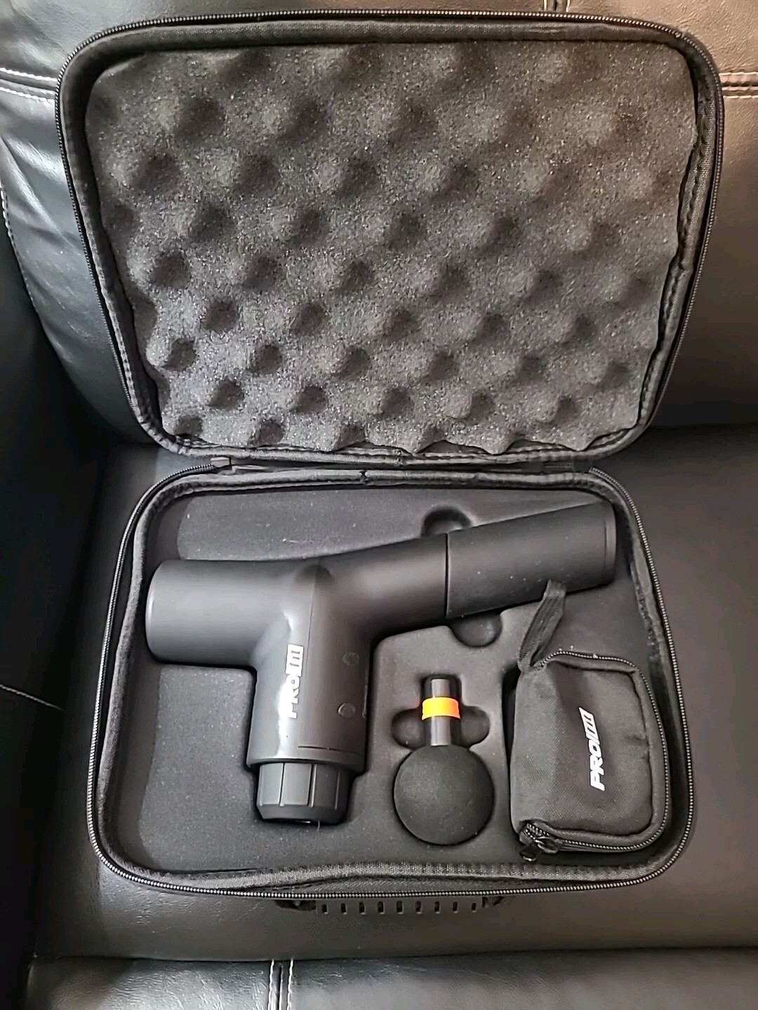 PROFIT Percussion Muscle Massager 6 Speeds 4 Heads With Carrying Case
