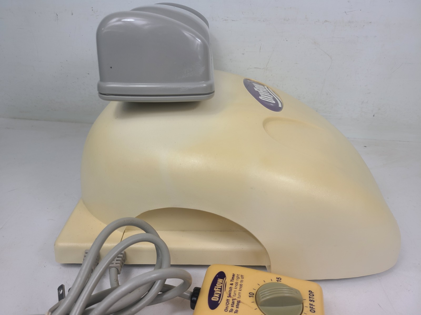 Oxyflow Chi Machine Swing Therapy Circulation Exerciser Massager 9864 (TESTED)
