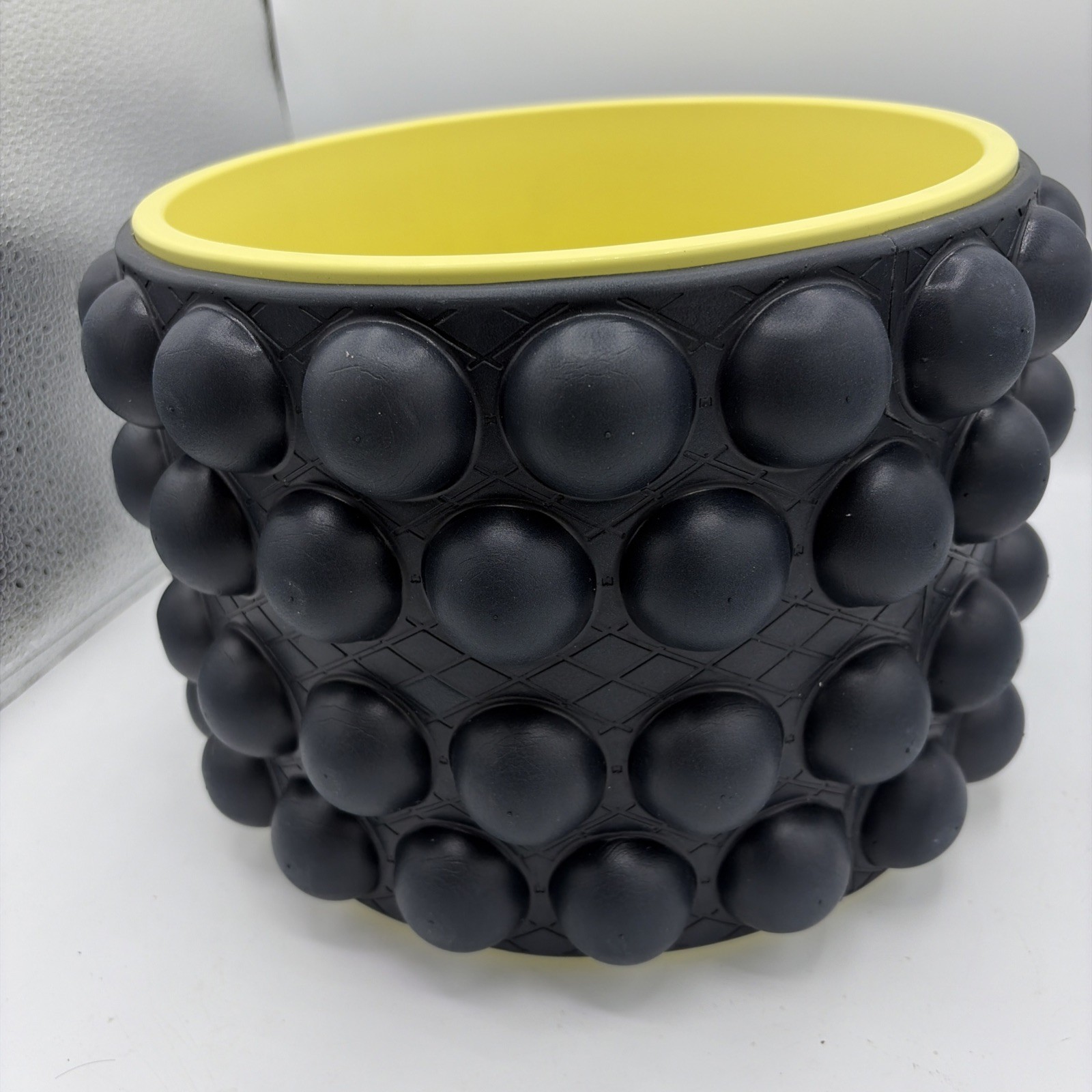 Accumobility The Ultimate Back Roller Exercise Yoga Wheel Black Yellow 11″ x7″