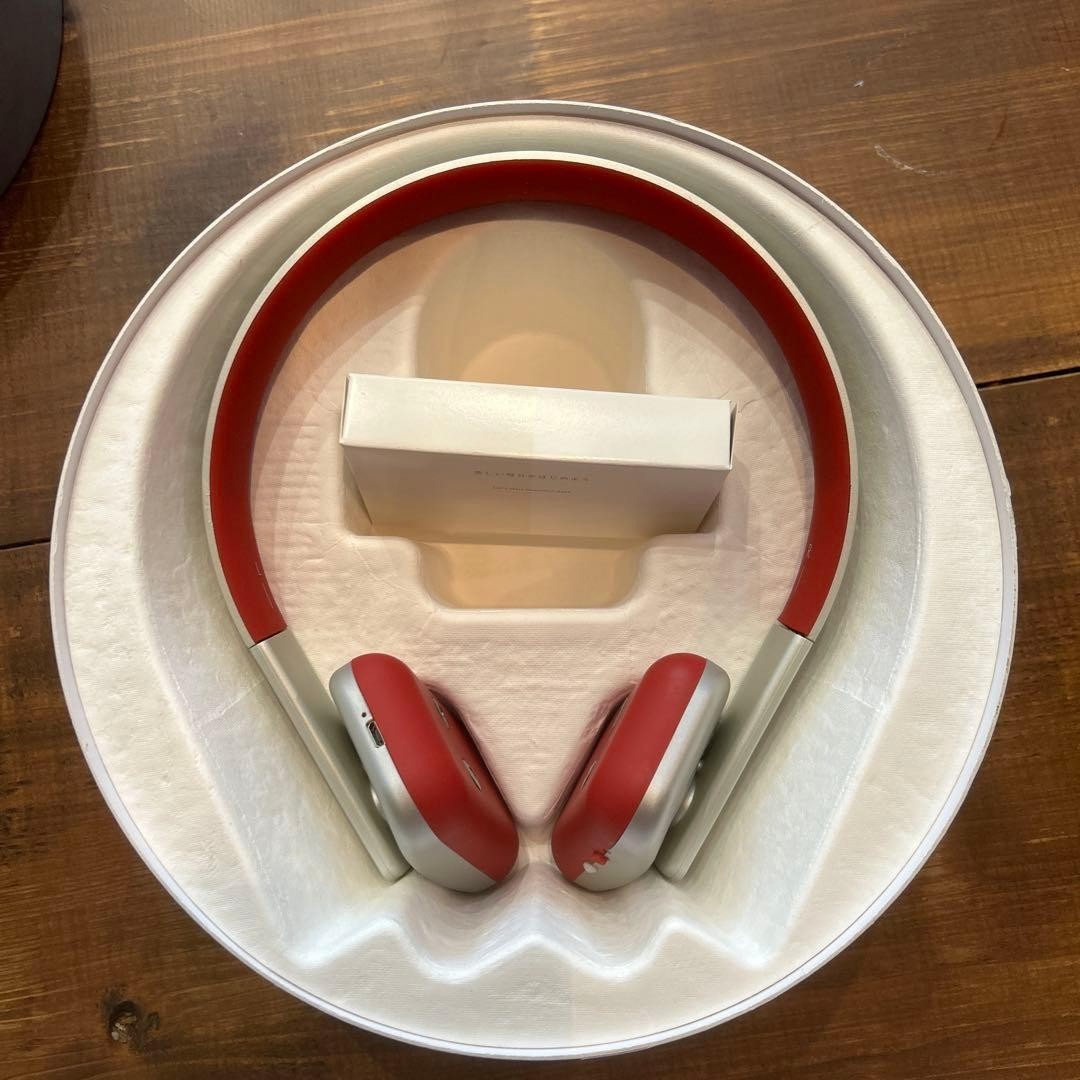 COREFIT FACE PLAYER EMS Facial Massage Care Device Red Silver New in BOX Japan