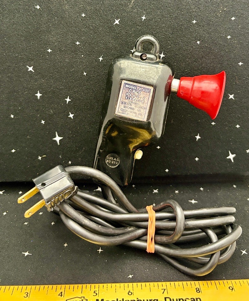 VIntage Morris Struhl Model E 650 Chic Hand-E Vibrator Electric-Corded USA Works