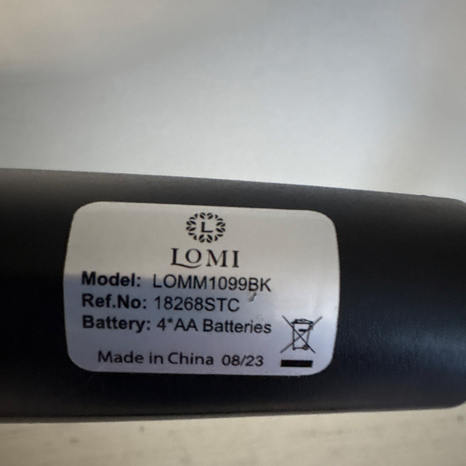 LOMI LOMM1099BK Cordless Vibrating Handheld Massager Back/Neck/Shoulder