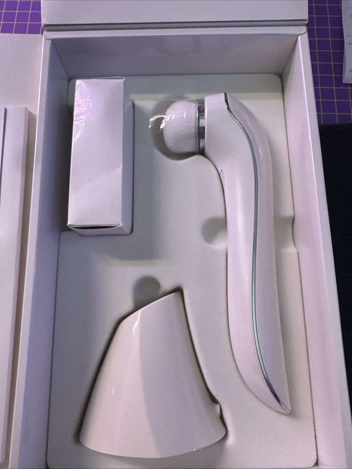 NEW ReFa CLEAR White 3D Sonic Ion Facial Pore Cleansing Brush Tool Made in Japan