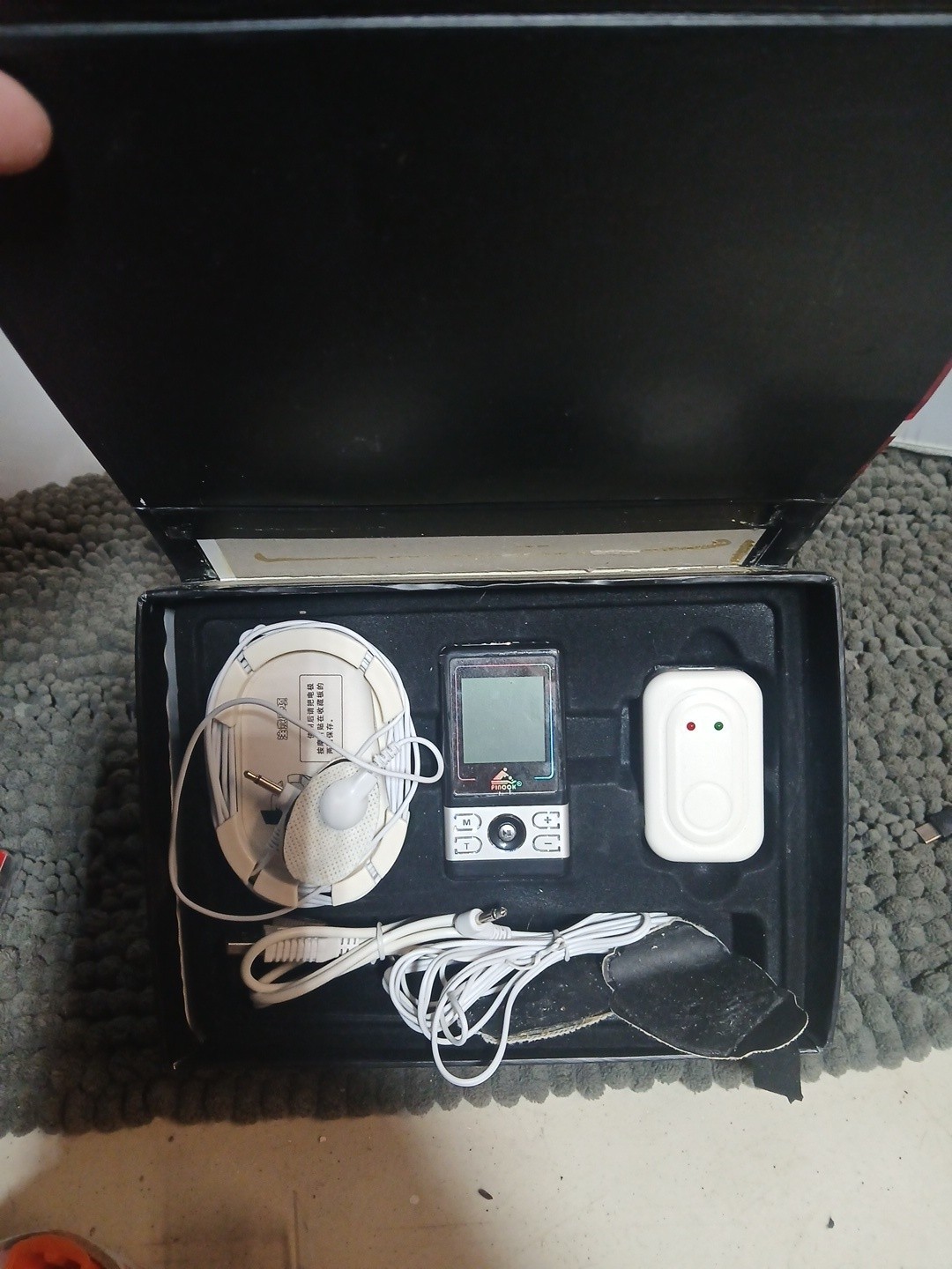 Pinook Mini Massager Corded Electric for Back Neck Shoulder Black Silver w/ Box
