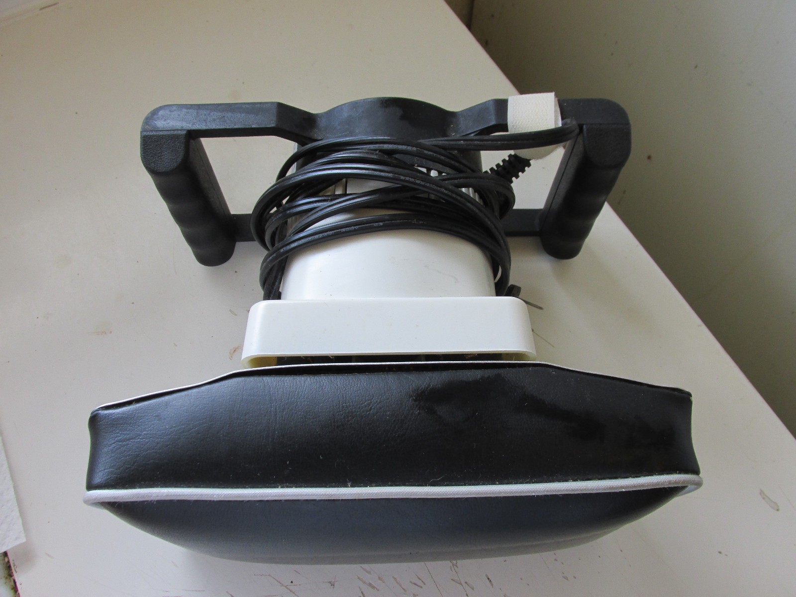 Medi Massager MMB04 Variable Speed Deep Tissue Professional Body Massager