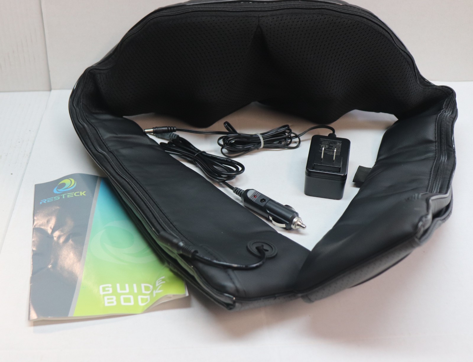 RESTECK Shiatsu Neck & Back Massager Black with Heat, Auto Shutdown, Durable
