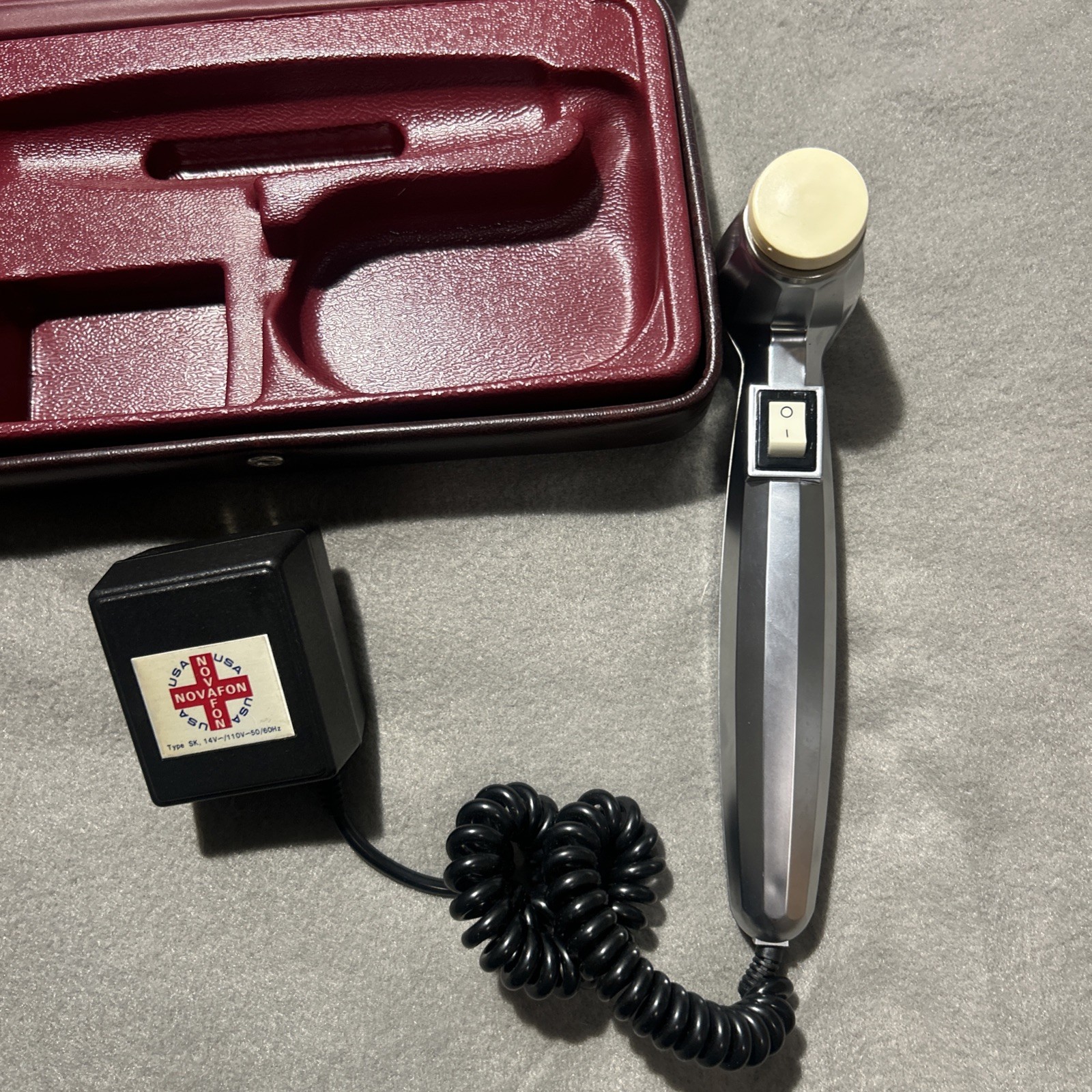 Novafon Type SK 14V Vibration Massager With Case Germany Tested Working