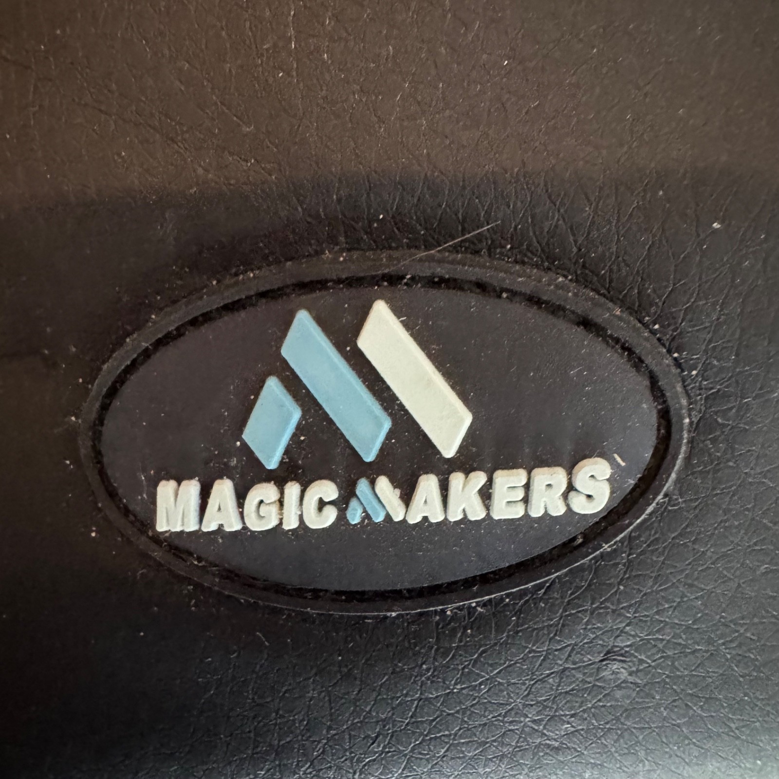 MagicMakers Shiatsu Neck Shoulder Massager w/ Heat Deep Tissue Electric Black