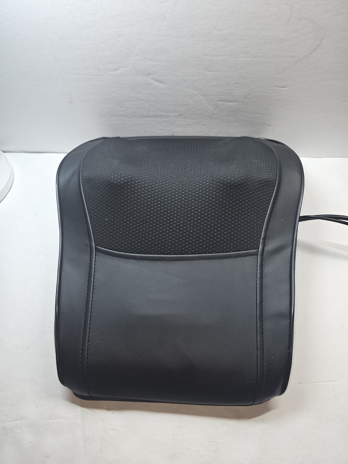 Boriwat R7mini Shiatsu Rotating Massager Cushion With Heat