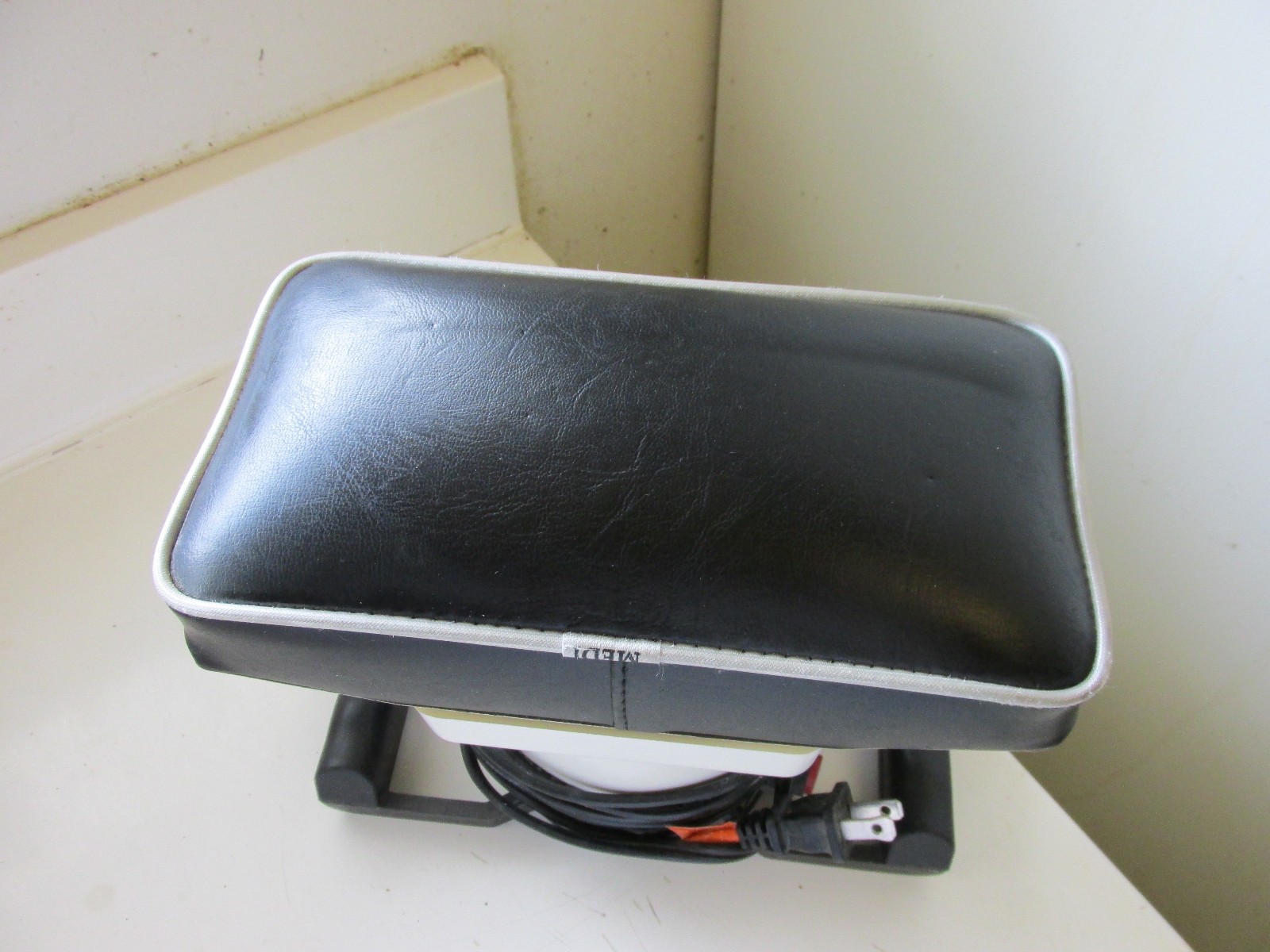 Medi Massager MMB04 Variable Speed Deep Tissue Professional Body Massager