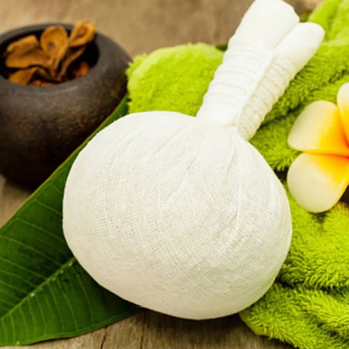 Natural Herbal Therapy Ball Face & Body Spa Relaxation Thai Mass 150 g x12