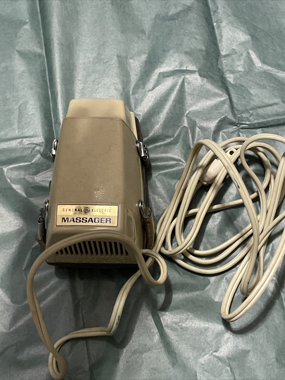 Vintage GE Massager B1MR-3 General Electric Hand Massager Relaxer Made in USA
