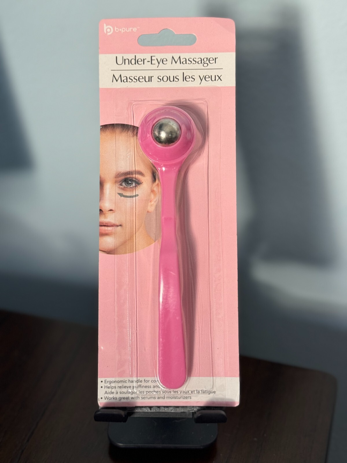 b-Pure Under Eye Massager Roller (Pink) Brand New in Box & Sealed!!