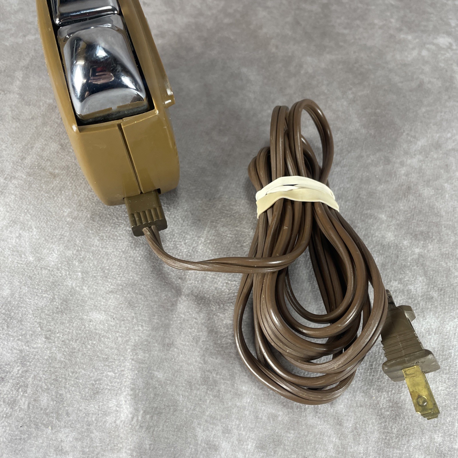 VTG Amway Polorator Model 100 Vibrating Neck & Body Massager Working